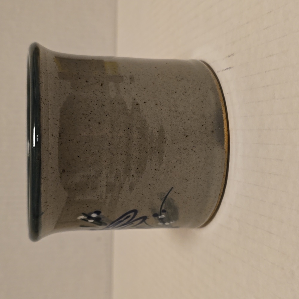 Great Bay Pottery Handcrafted Ceramic Dragonfly Planter - Picture 4 of 15
